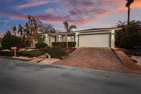 550 DE NARVAEZ DRIVE LONGBOAT KEY FL 34228