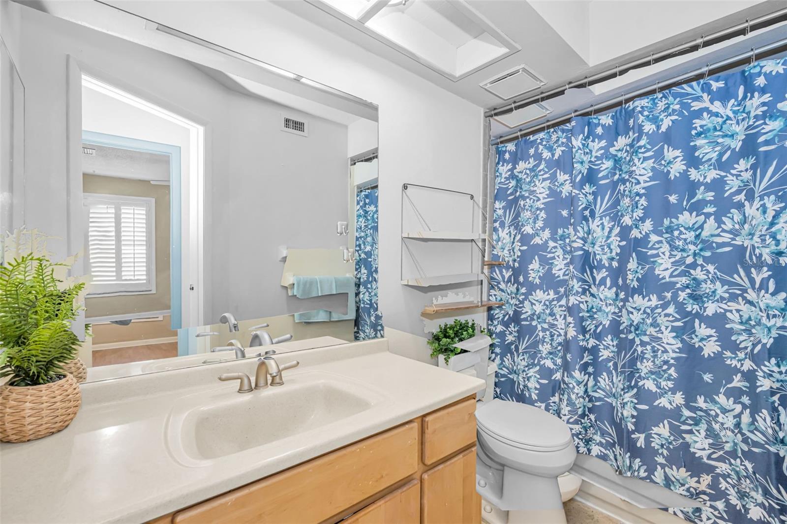 INDIAN BLUFF ISLAND - Residential