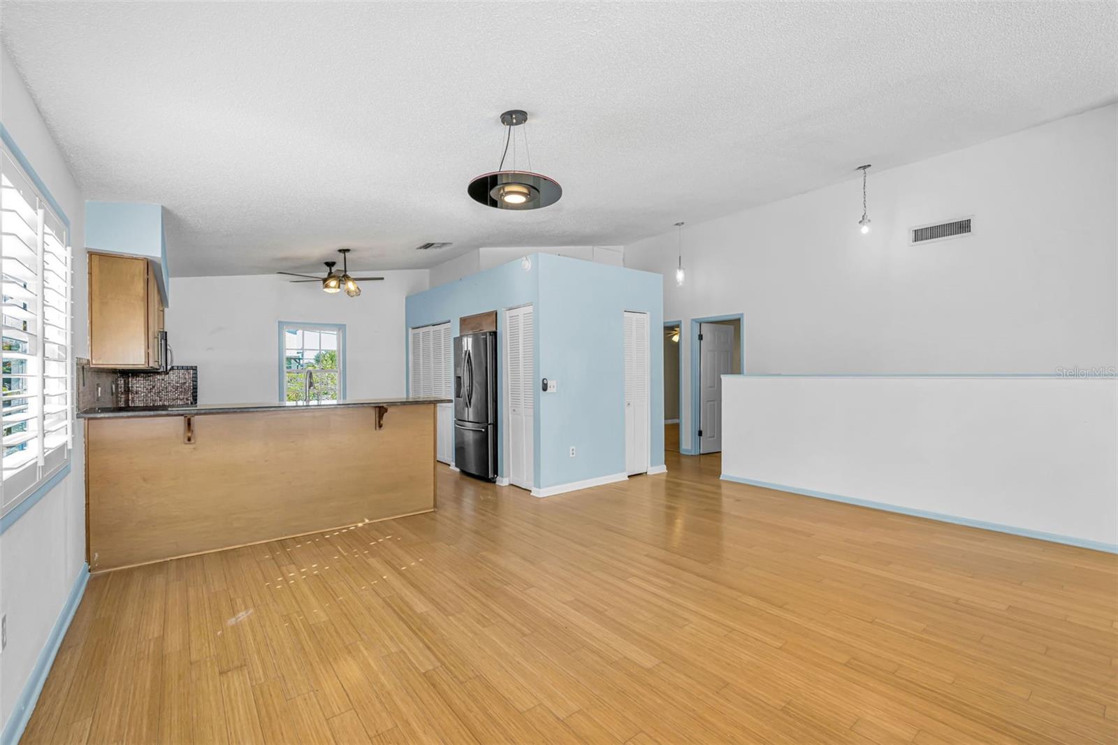 INDIAN BLUFF ISLAND - Residential