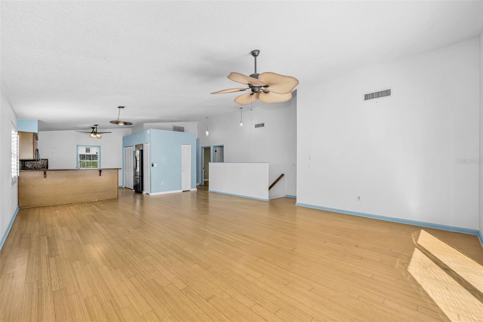 INDIAN BLUFF ISLAND - Residential