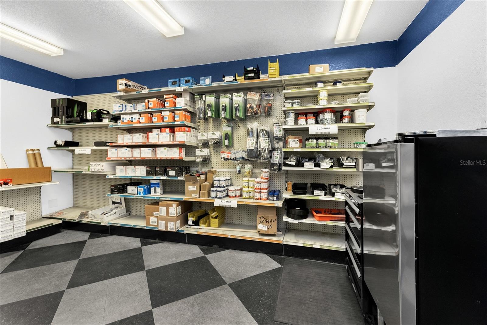 PORT CHARLOTTE INDUST PARK - Commercial Sale