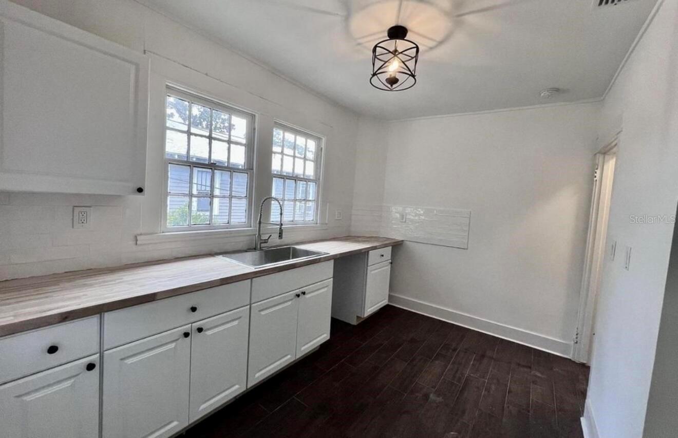 NORTH SPRINGFIELD HEIGHTS - Residential