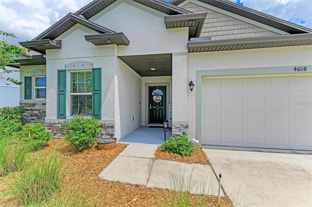 Photo of 4608 Windy Hammock Way, Palmetto, FL 34221 (MLS # A4665990)