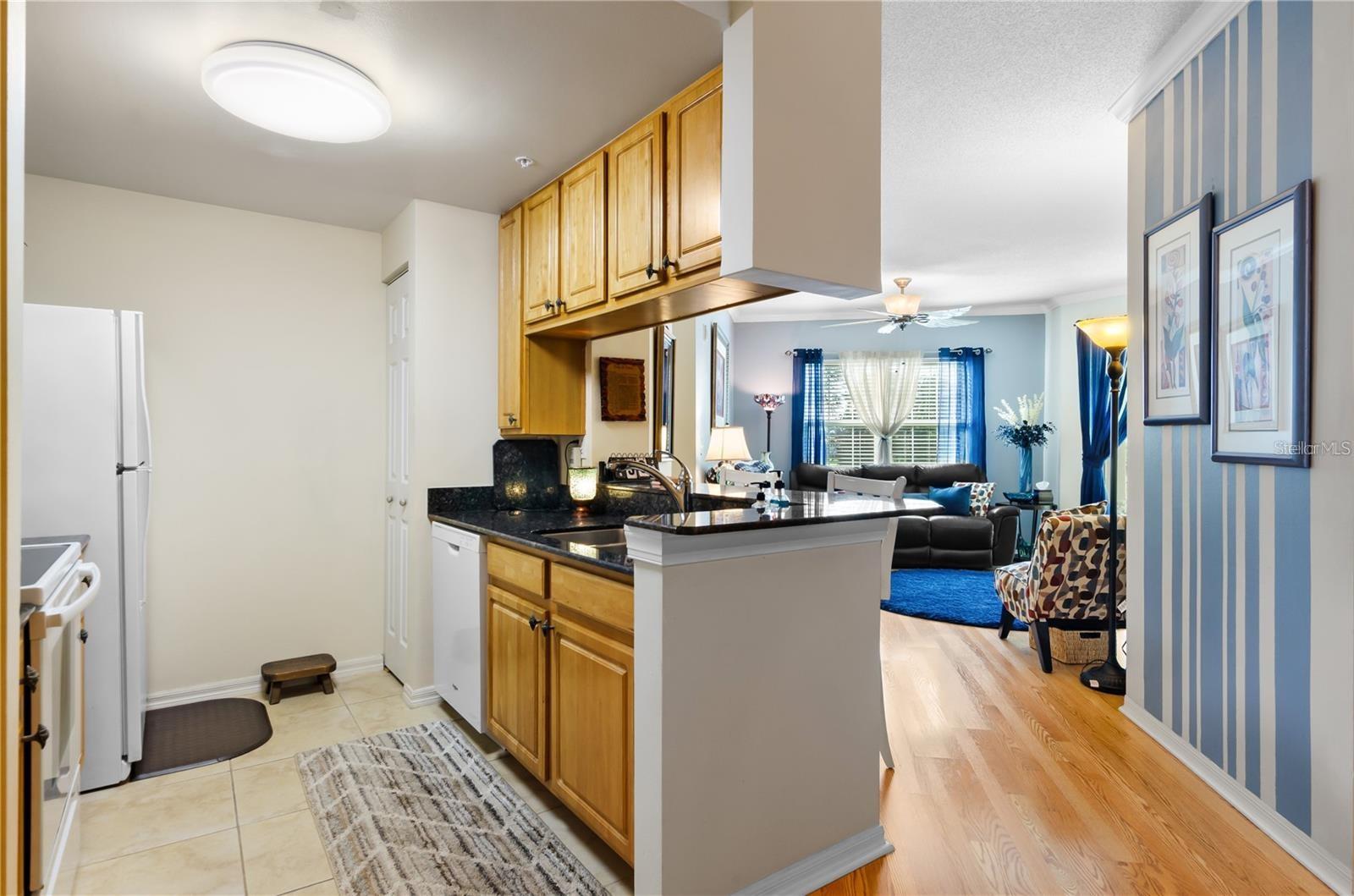 LAS PALMAS OF SARASOTA - Residential Lease