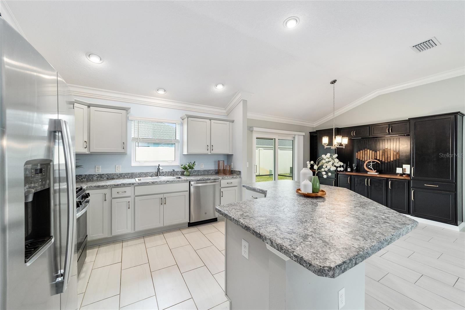 VILLAGES/SOUTHERN OAKS UN #71 - Residential