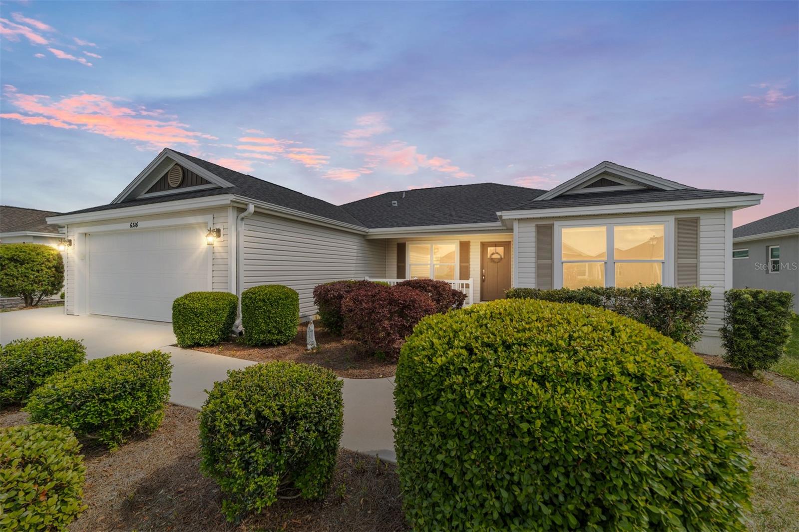 VILLAGES/SOUTHERN OAKS UN #71 - Residential