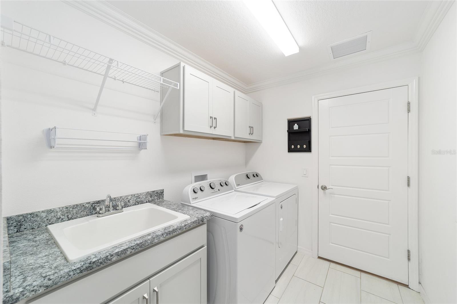 VILLAGES/SOUTHERN OAKS UN #71 - Residential