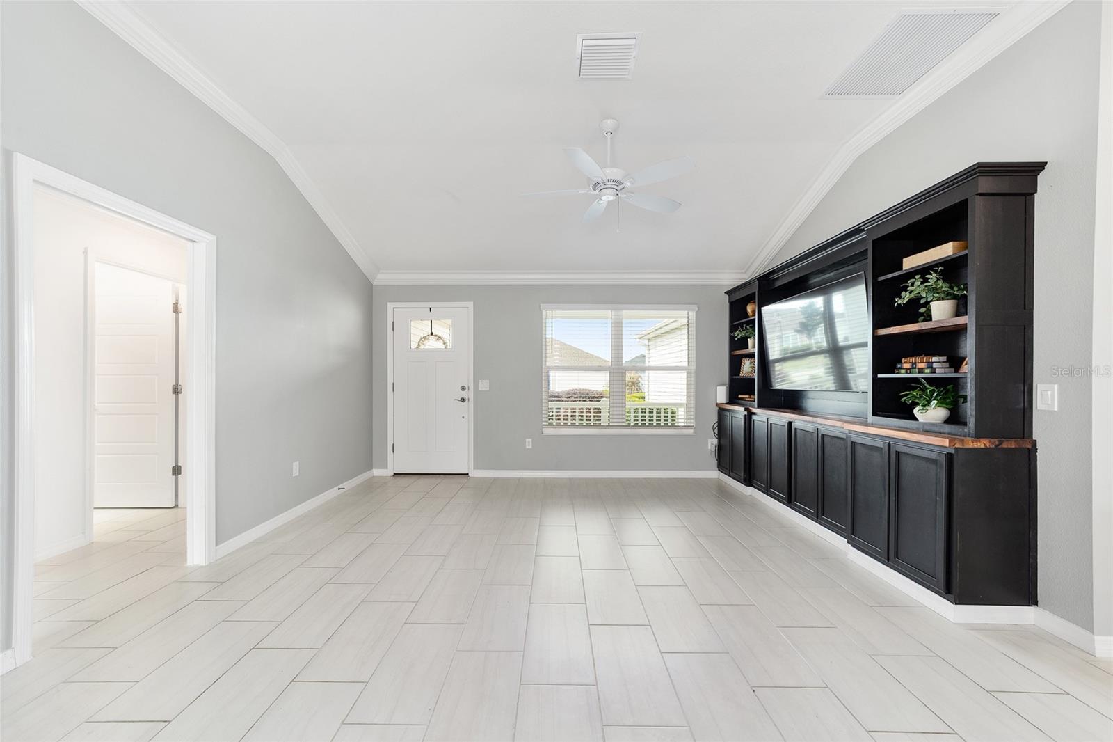 VILLAGES/SOUTHERN OAKS UN #71 - Residential