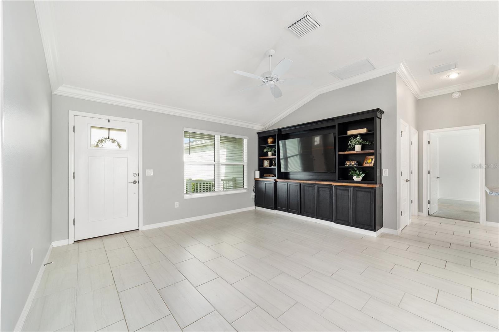 VILLAGES/SOUTHERN OAKS UN #71 - Residential