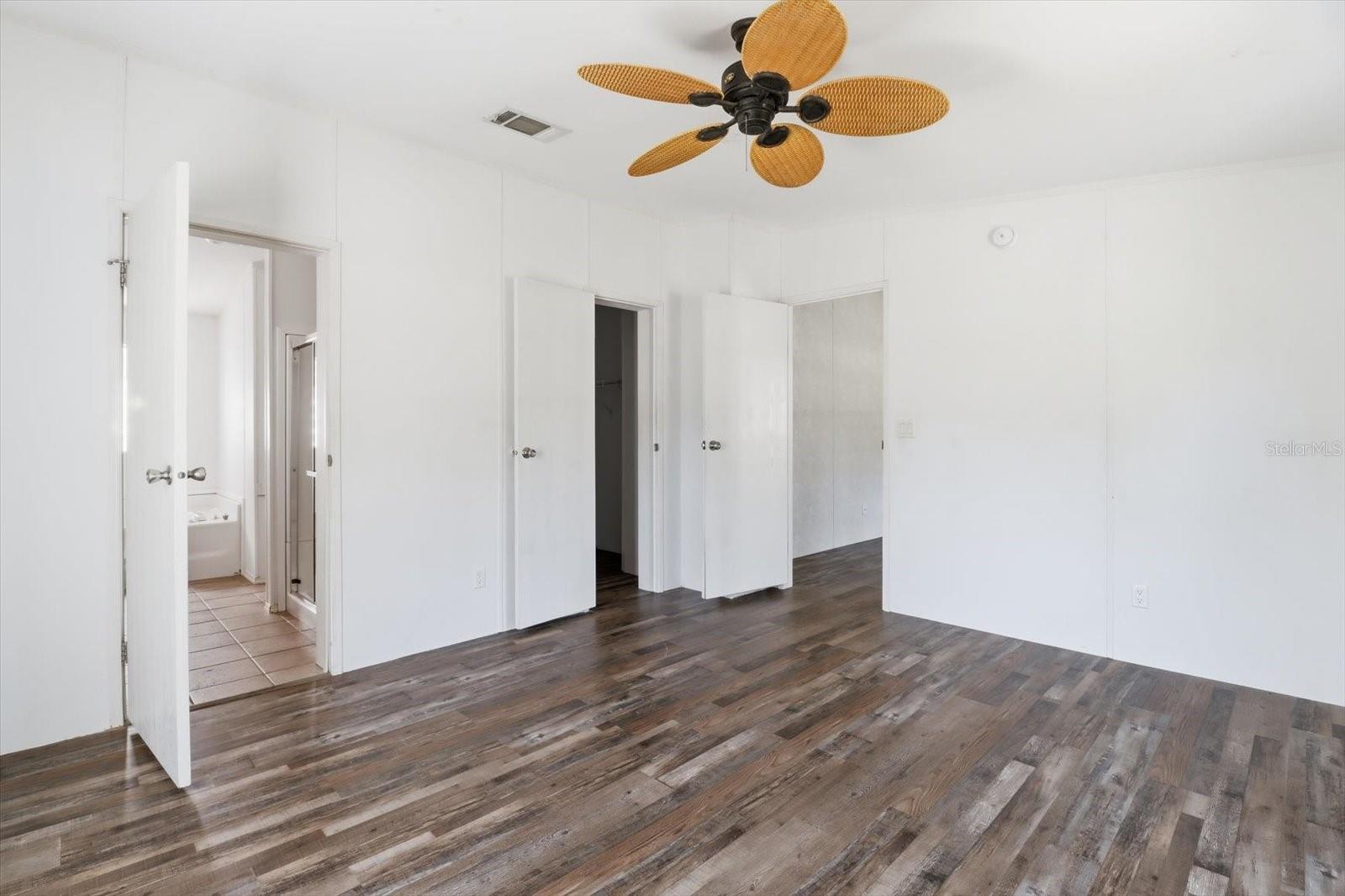 GLEN ACRES ESTATES UNREC SUB - Residential