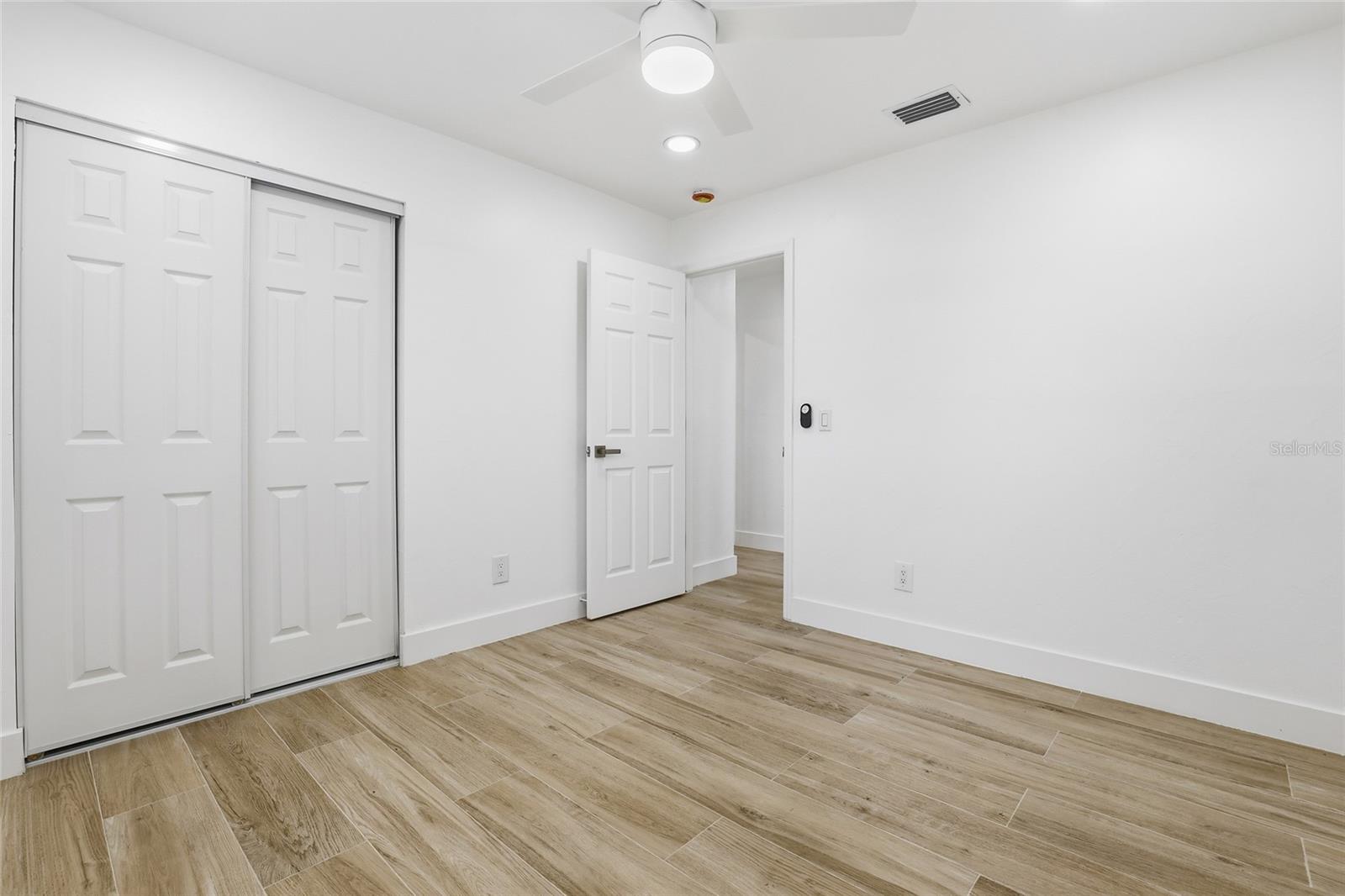 BAYSHORE ESTATES - Residential