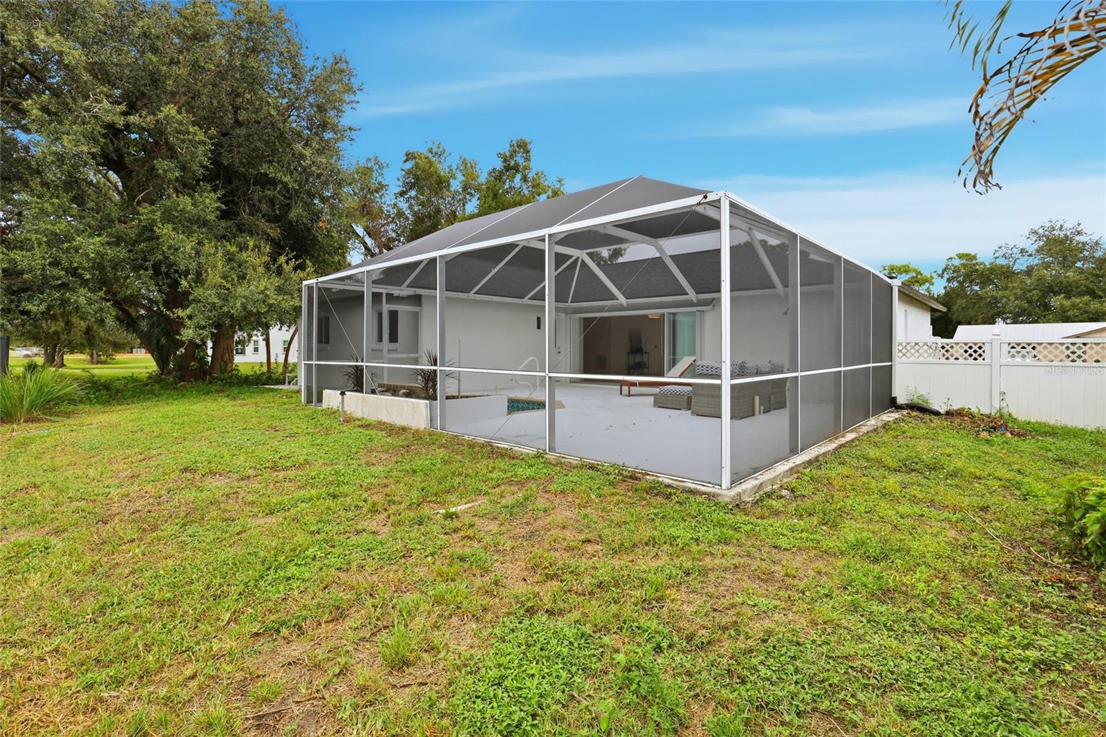 BAYSHORE ESTATES - Residential