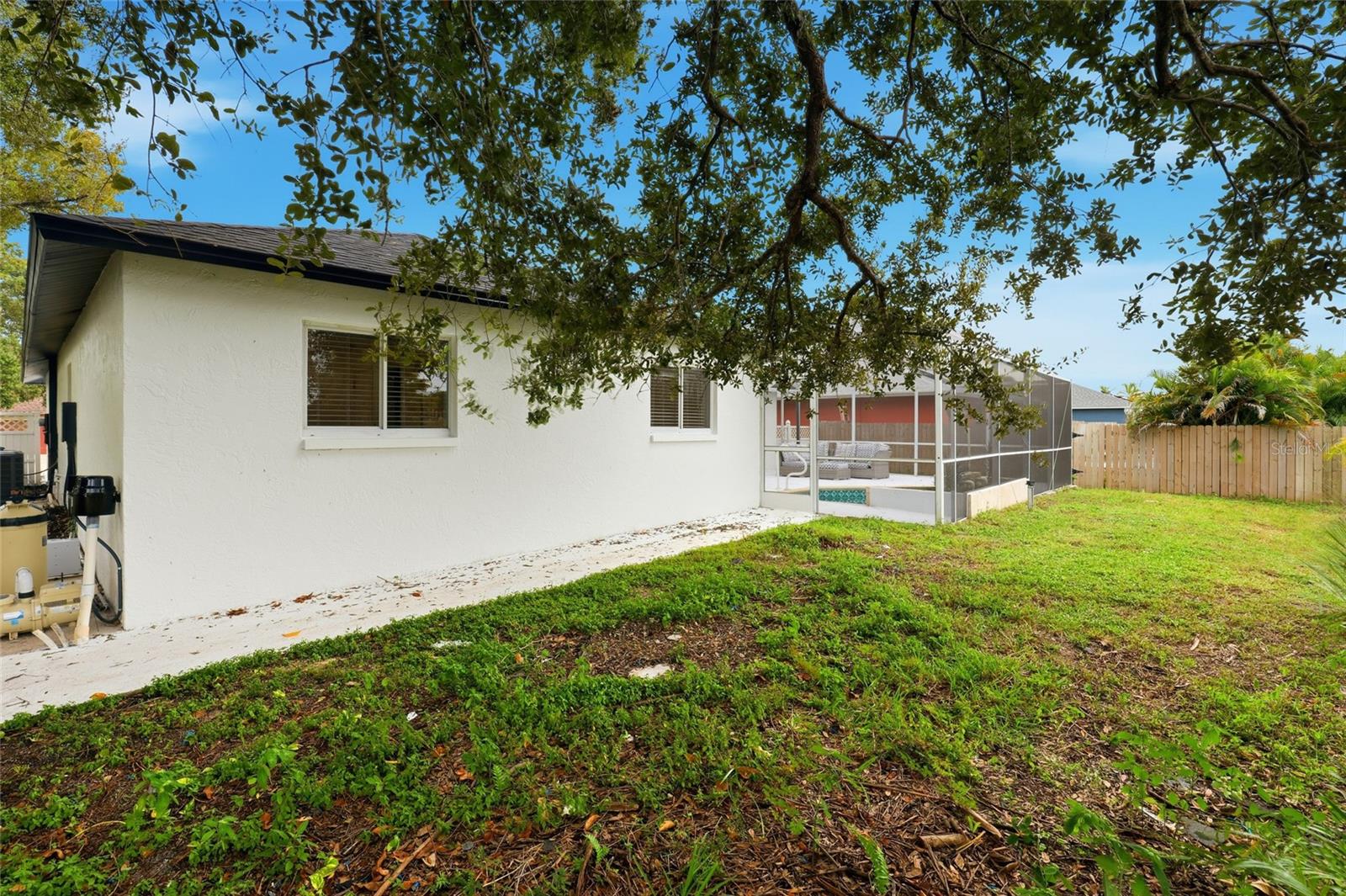 BAYSHORE ESTATES - Residential