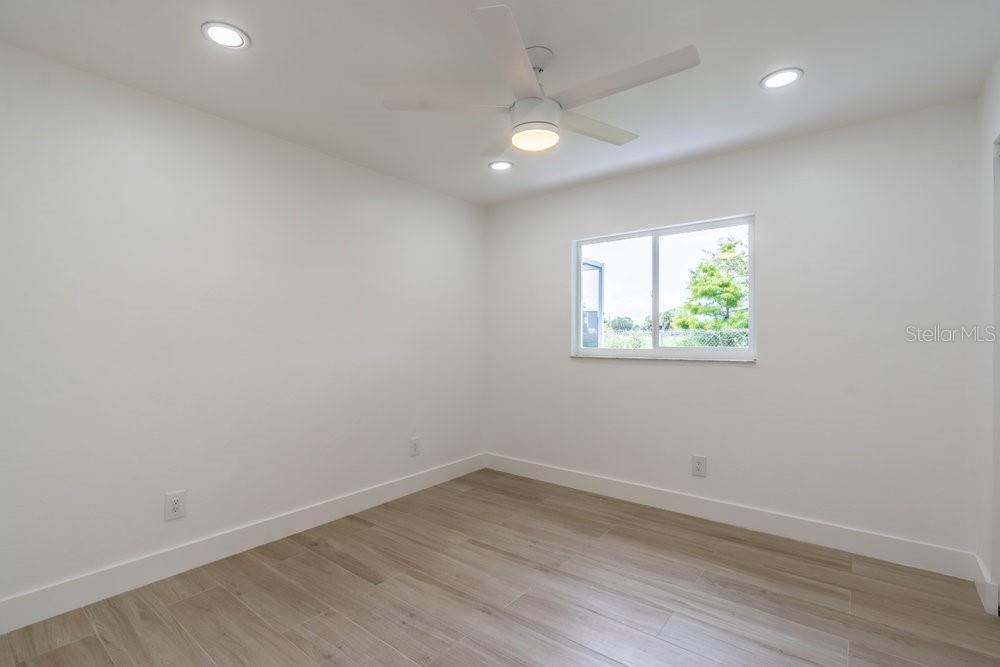 BAYSHORE ESTATES - Residential