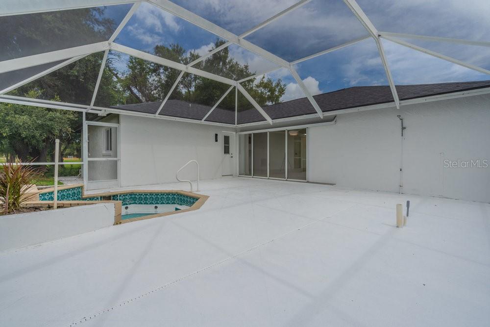 BAYSHORE ESTATES - Residential