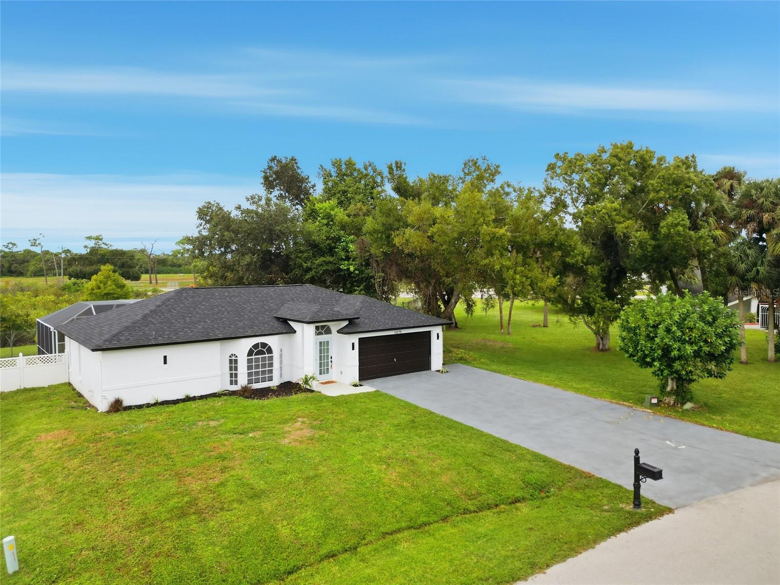 BAYSHORE ESTATES - Residential