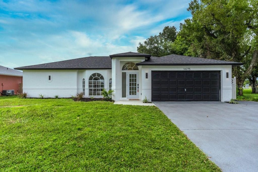 Photo of 16275 Horizon Road, North Fort Myers, FL 33917 (MLS # C7516102)