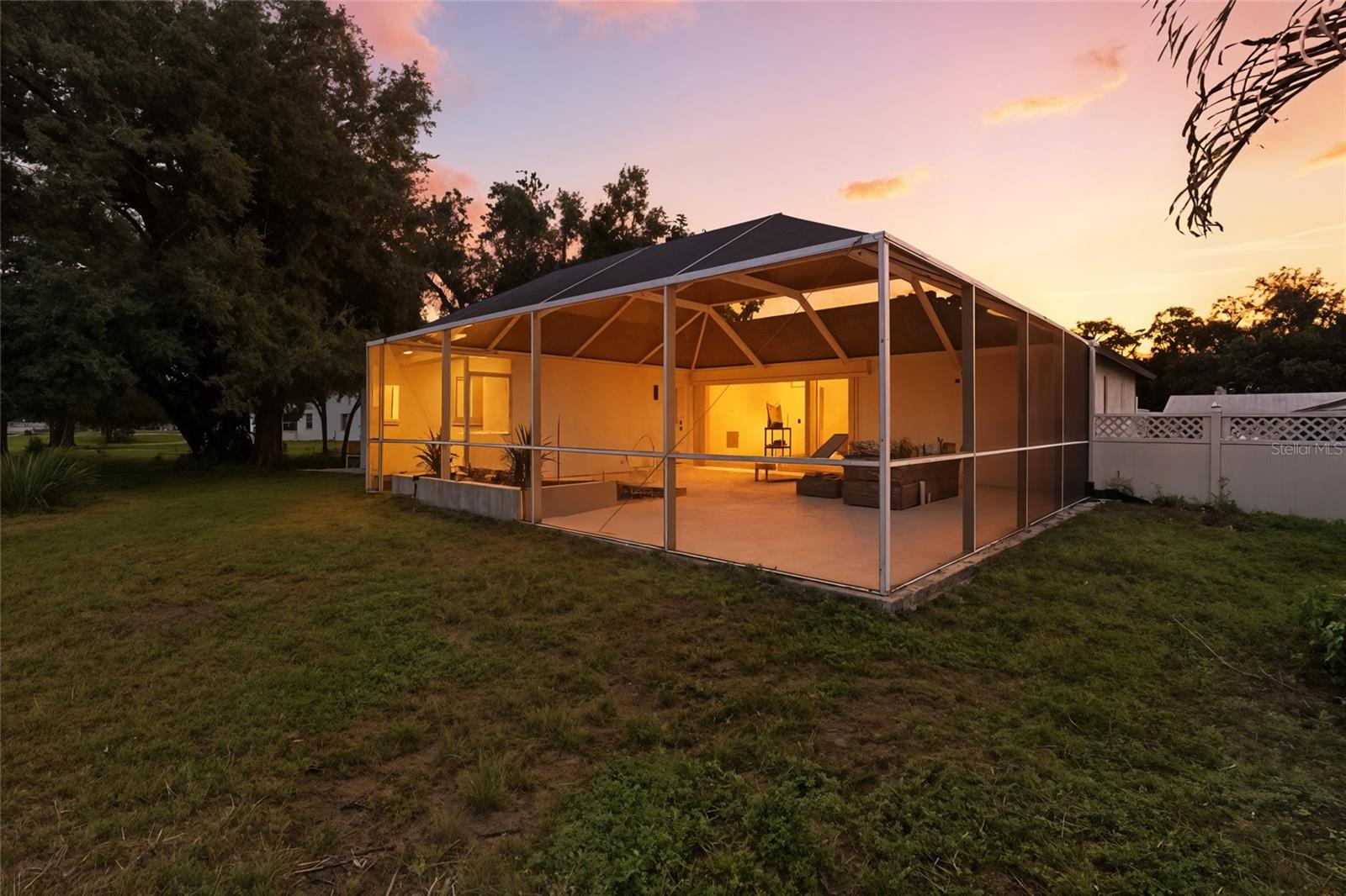 BAYSHORE ESTATES - Residential