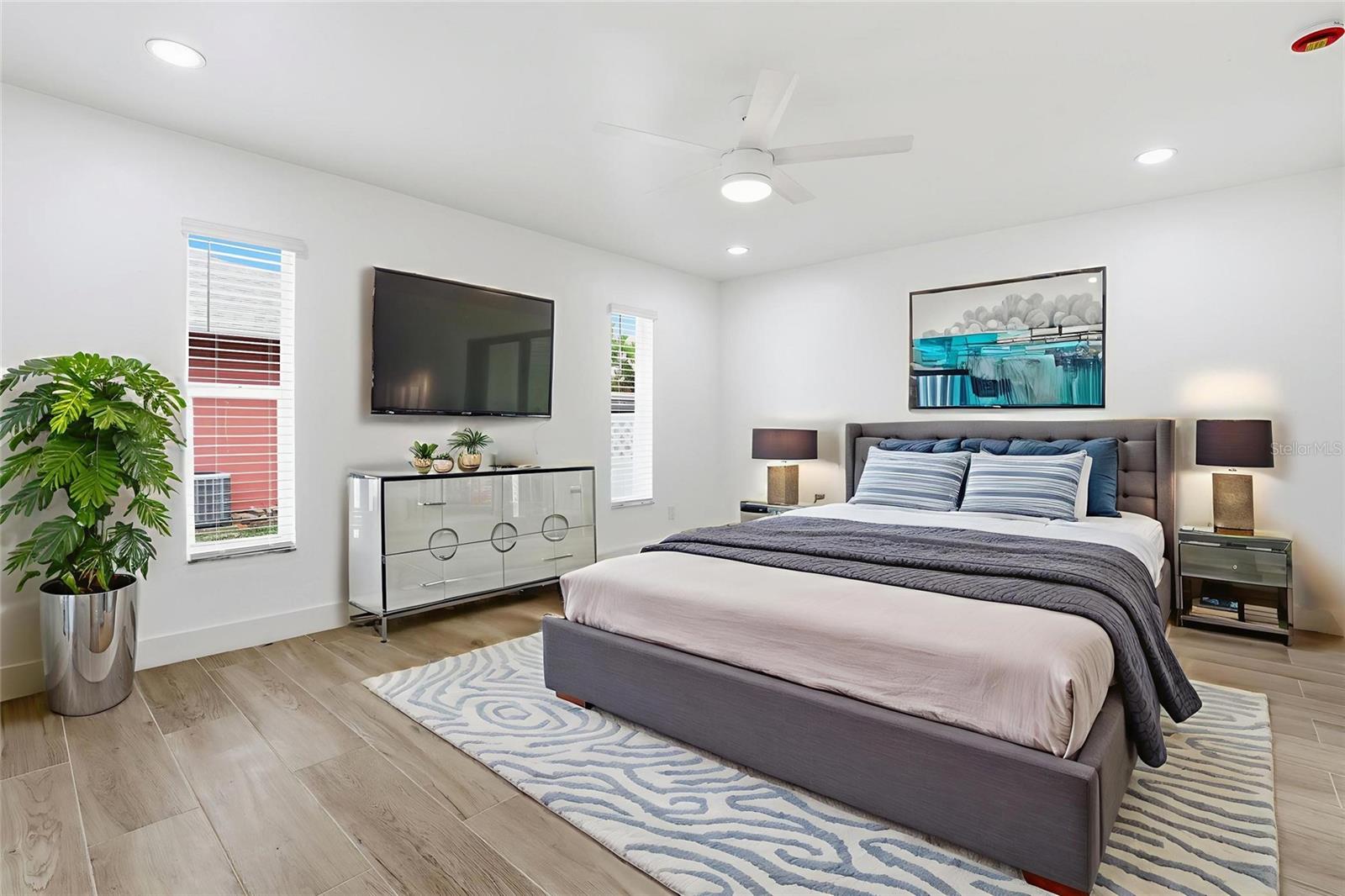 BAYSHORE ESTATES - Residential