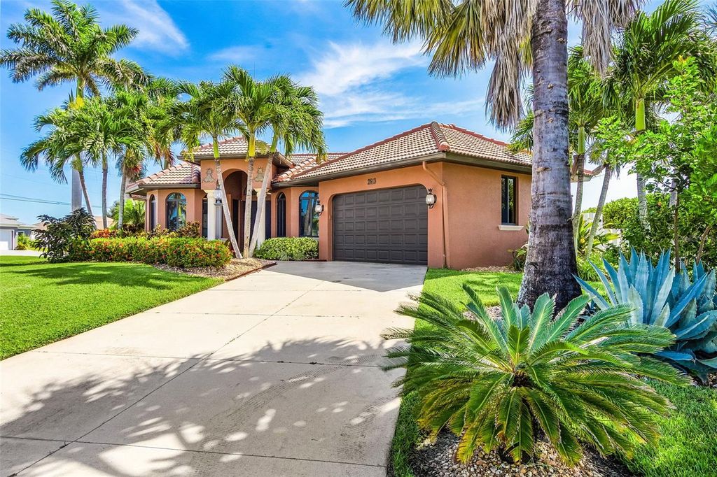 Photo of 2613 SW 22nd Place, Cape Coral, FL 33914 (MLS # C7515413)