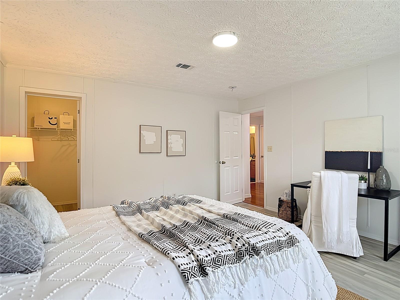 SUNCOAST HIGHLANDS - Residential