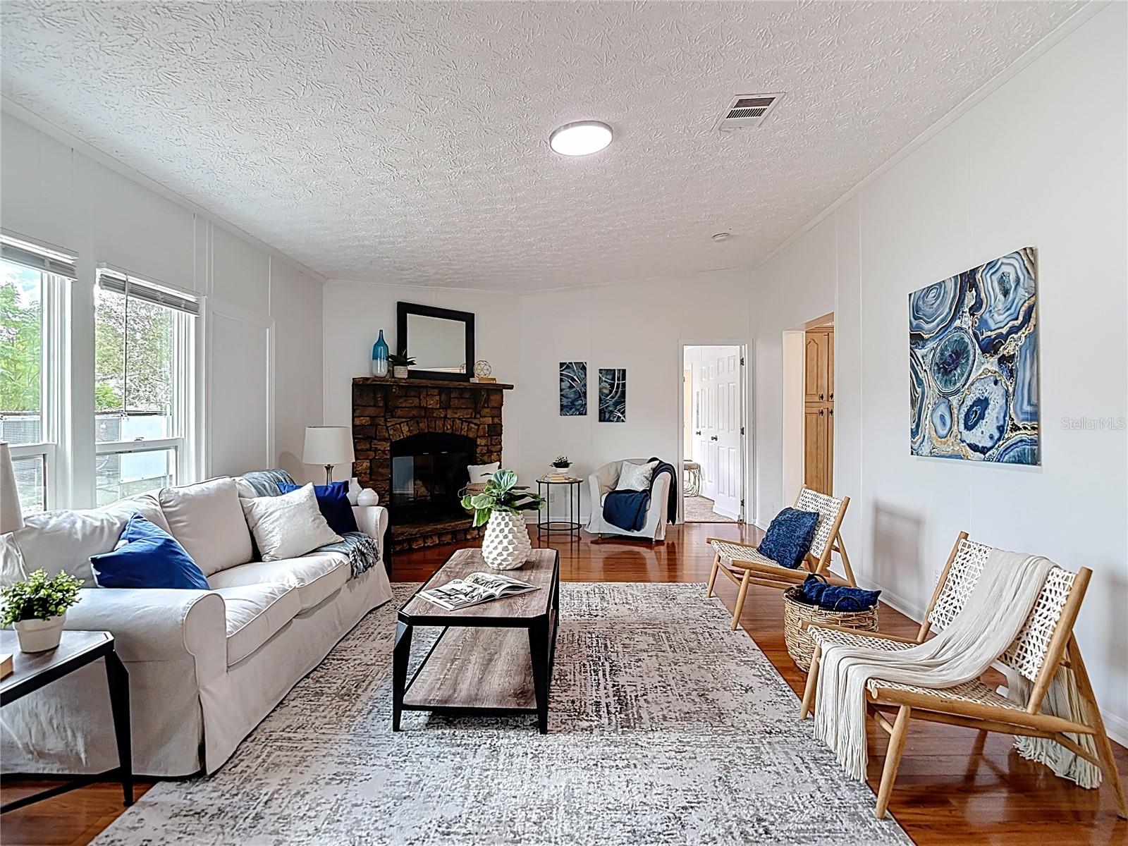 SUNCOAST HIGHLANDS - Residential