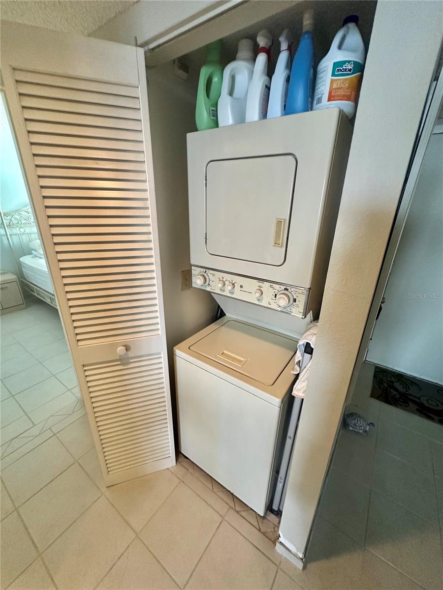 GULF ISLAND BEACH TENNIS - Residential Lease