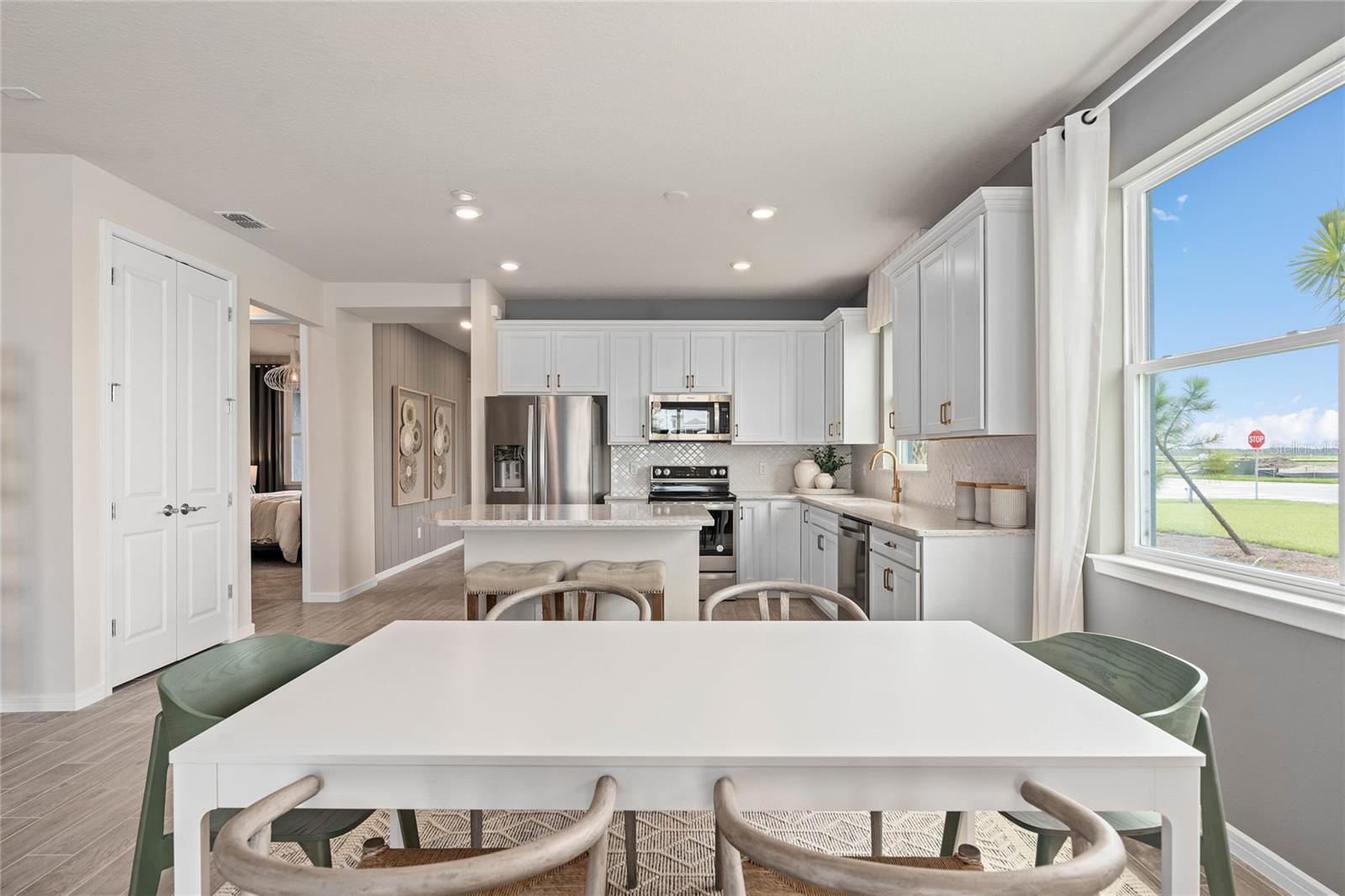 DEL WEBB OASIS - Residential