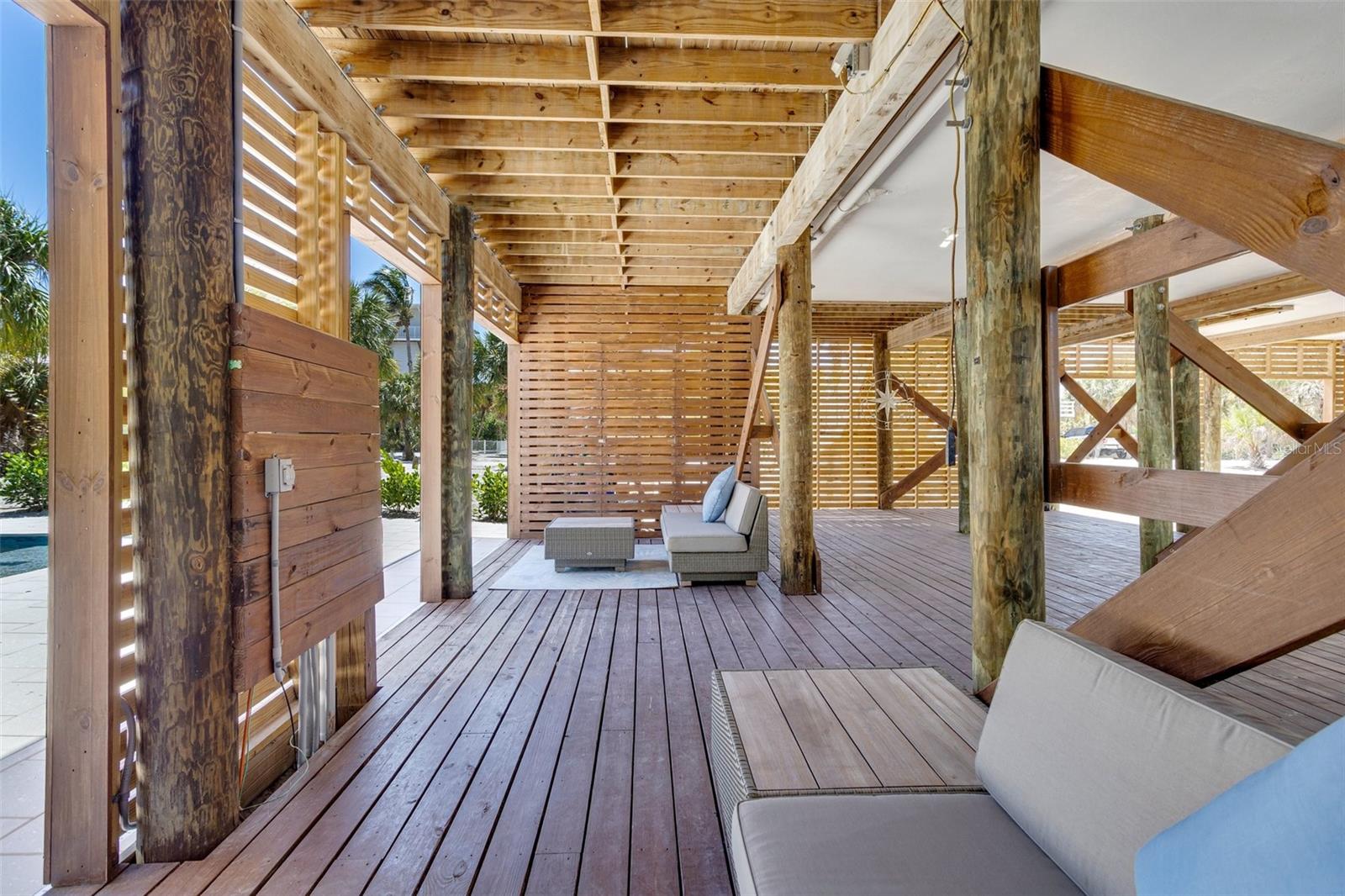 PALM ISLAND ESTATE - Residential