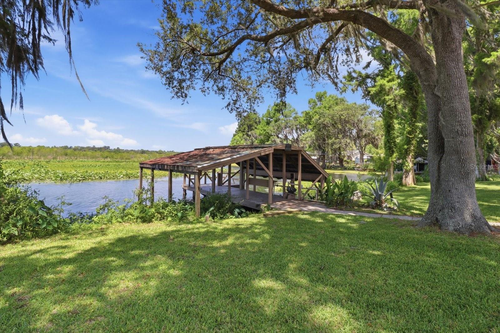 RIVER BEND UNIT 06 - Residential