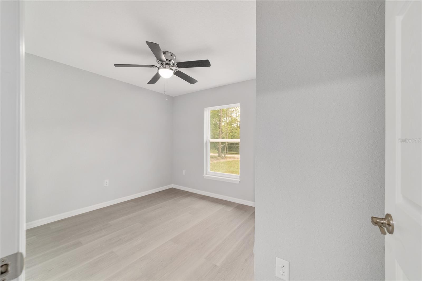 RAINBOW LAKES ESTATE - Residential