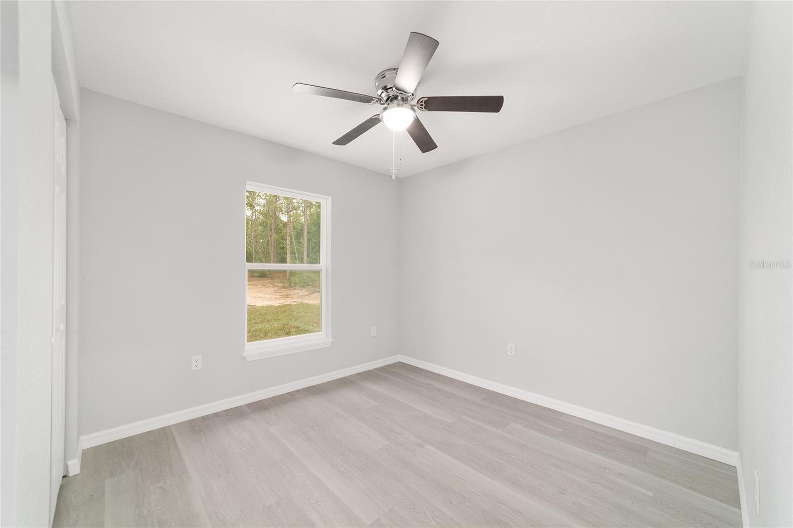 RAINBOW LAKES ESTATE - Residential