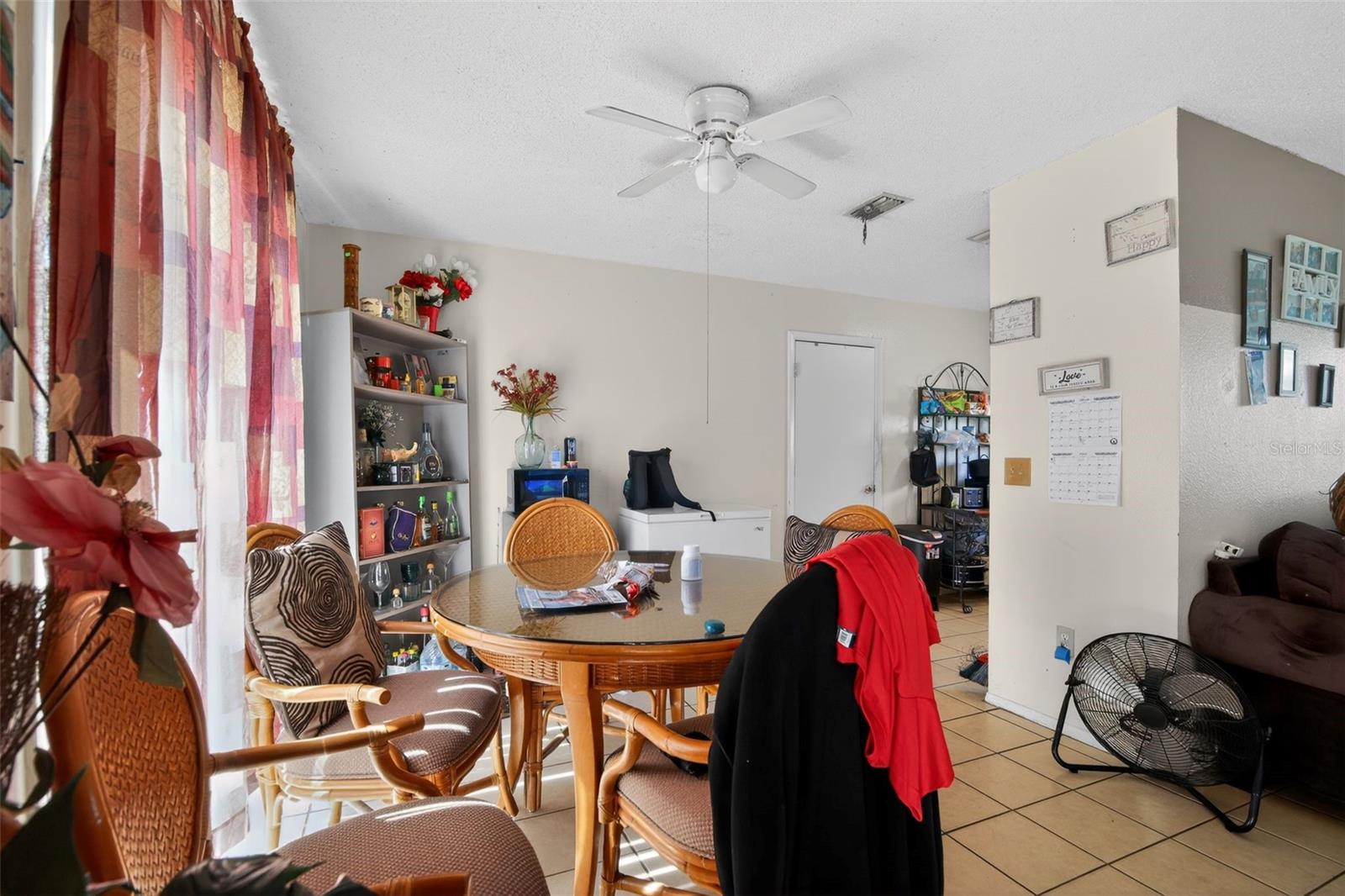 SILVER SPGS SHORES UN 68 - Residential