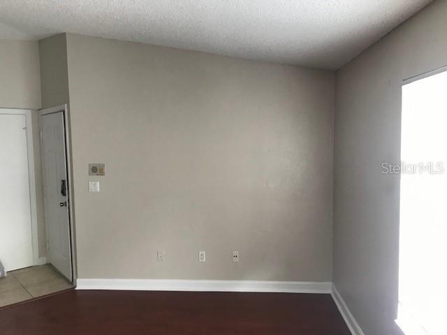 VENETIAN PLACE - Residential Lease