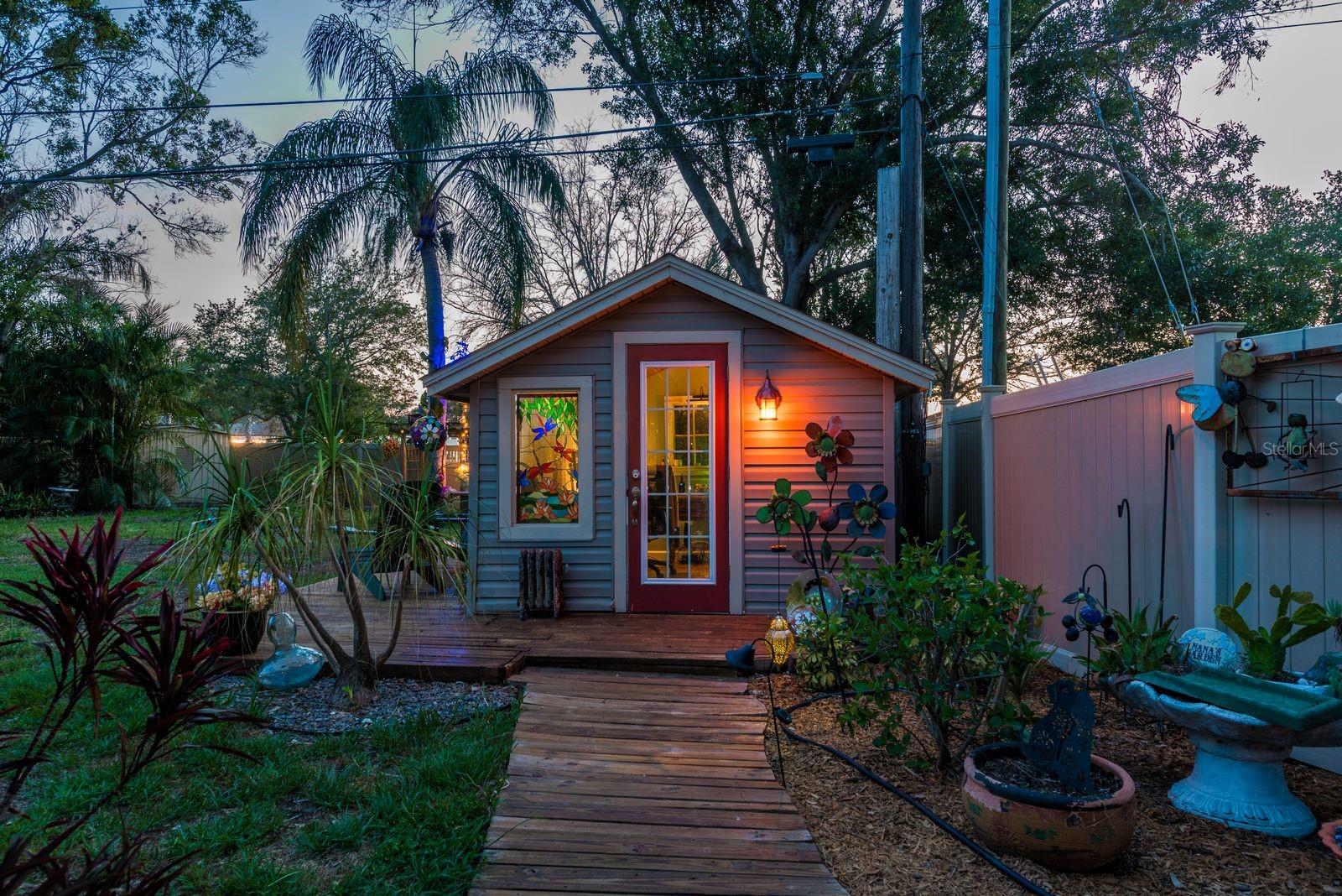 2048 DOUGLAS AVENUE