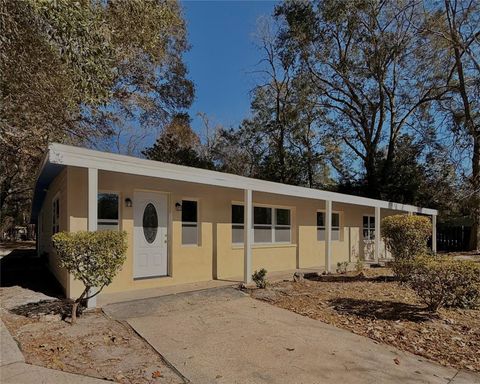 Photo of 3015 NE 13th Drive, Gainesville, FL 32609 (MLS # FC315889)