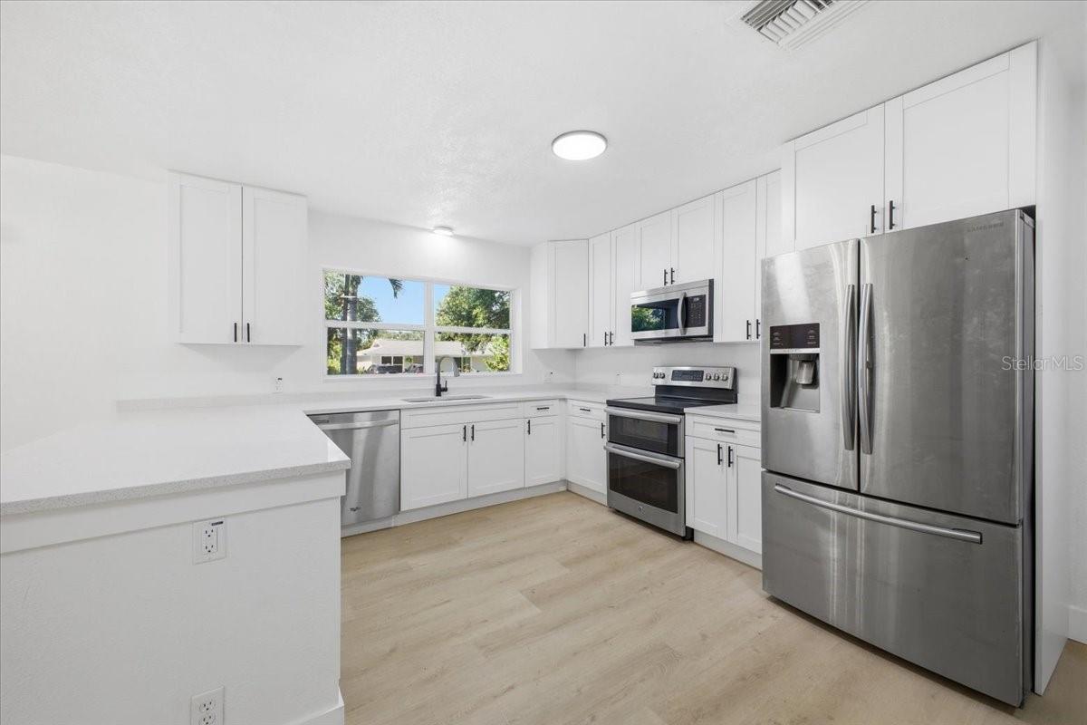 BELLEVIEW SUB - Residential