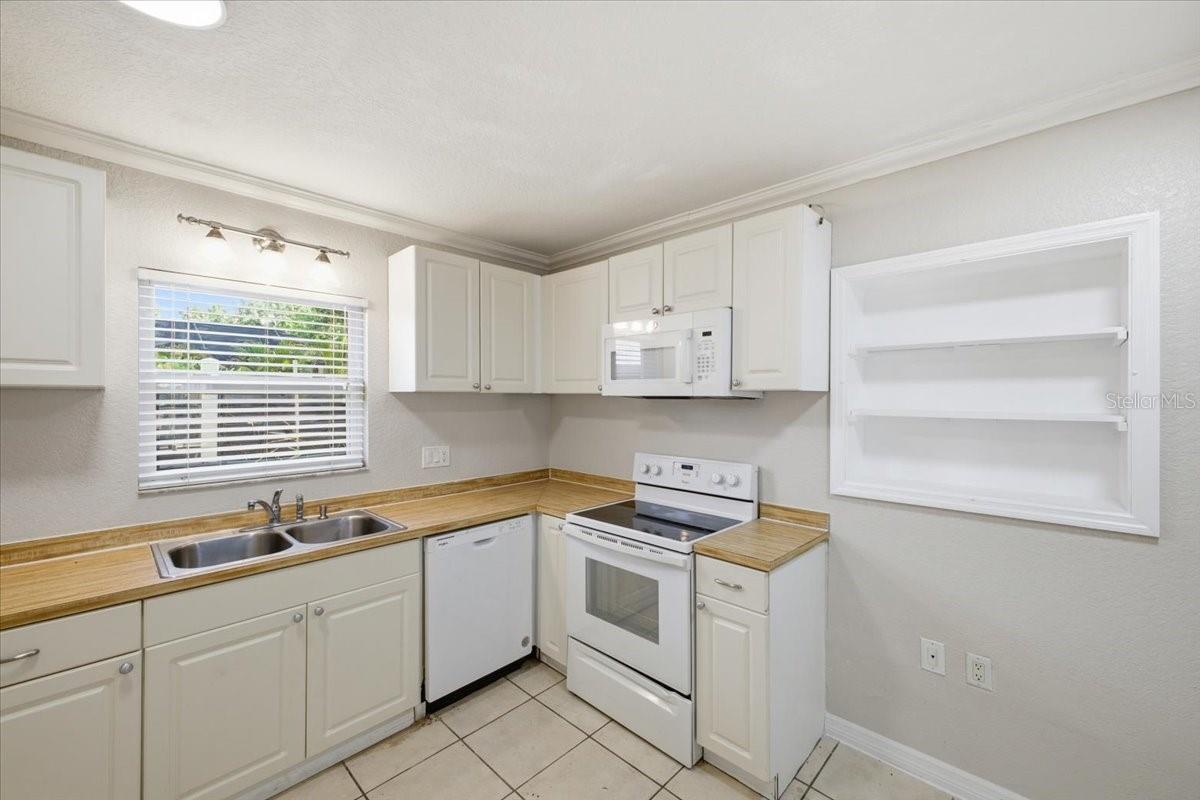 BELLEVIEW SUB - Residential
