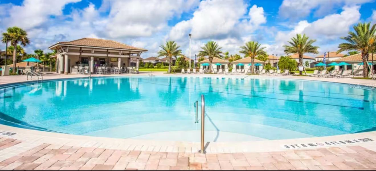 CHAMPIONSGATE CONDO 4 PH 21 - Residential