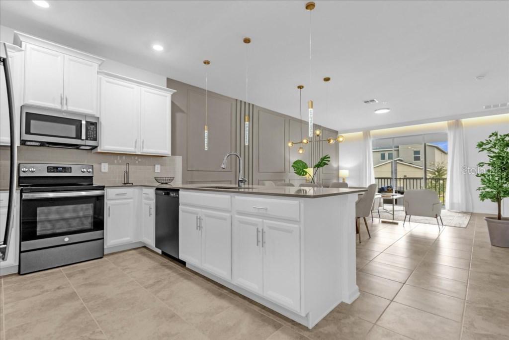 CHAMPIONSGATE CONDO 4 PH 21 - Residential