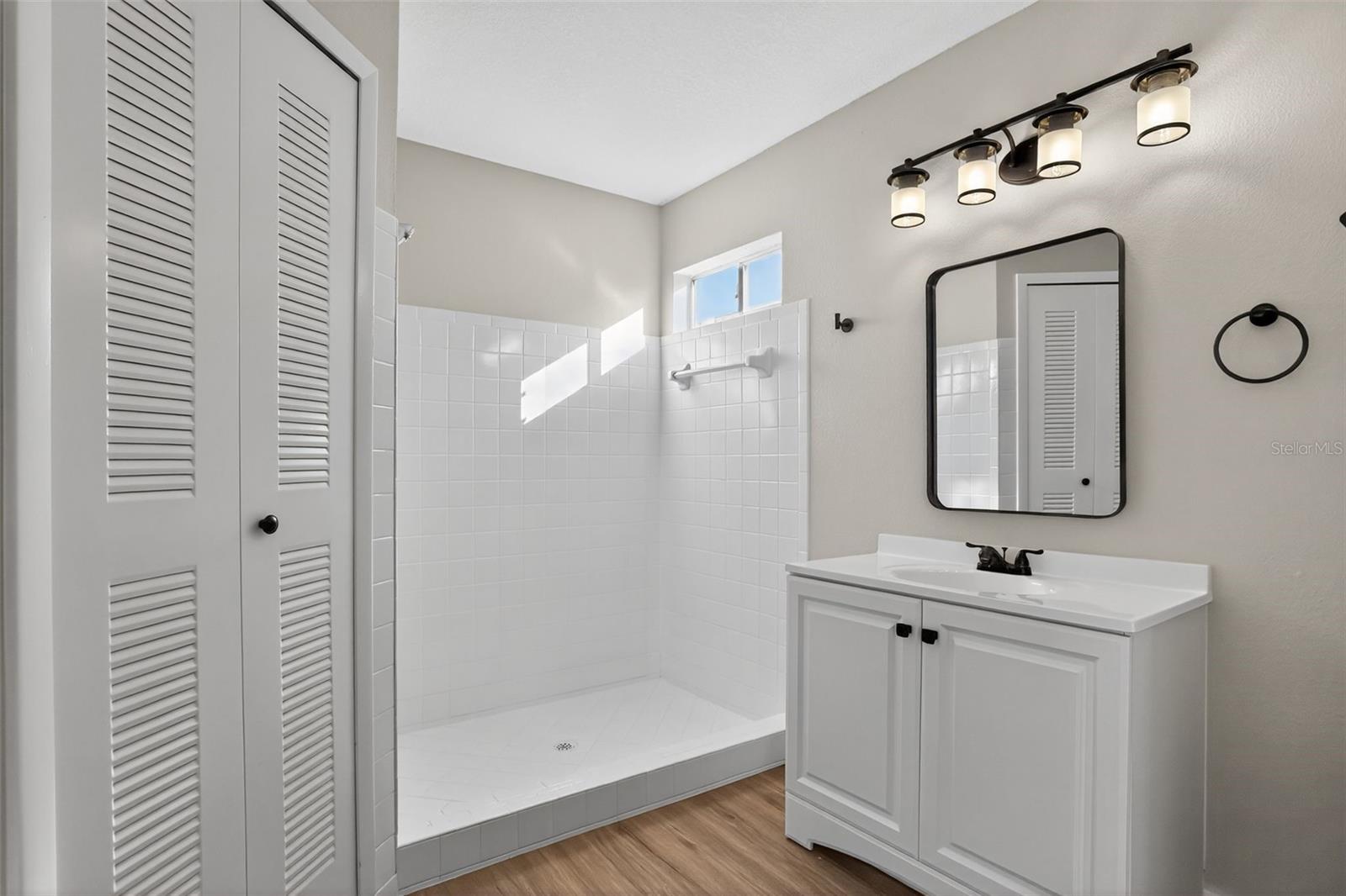 BAYBERRY VILLAGE - Residential