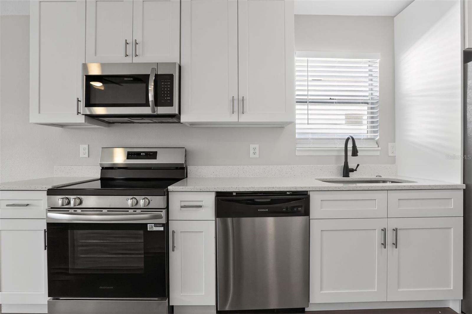 BAYBERRY VILLAGE - Residential