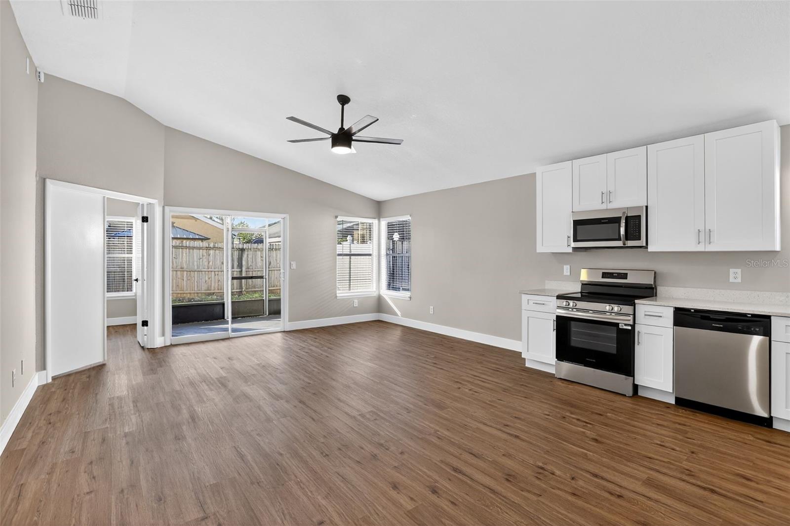 BAYBERRY VILLAGE - Residential