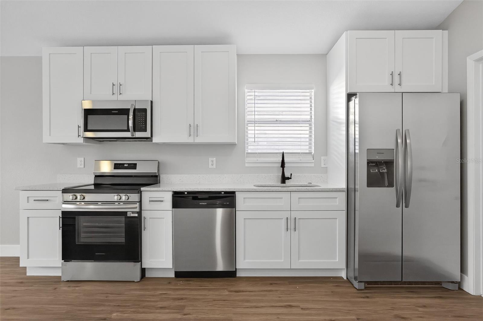 BAYBERRY VILLAGE - Residential