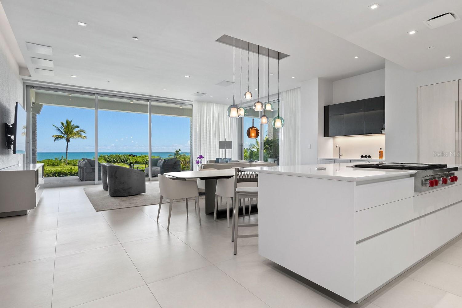 OCEAN DRIVE BAHIA BEACH - Residential