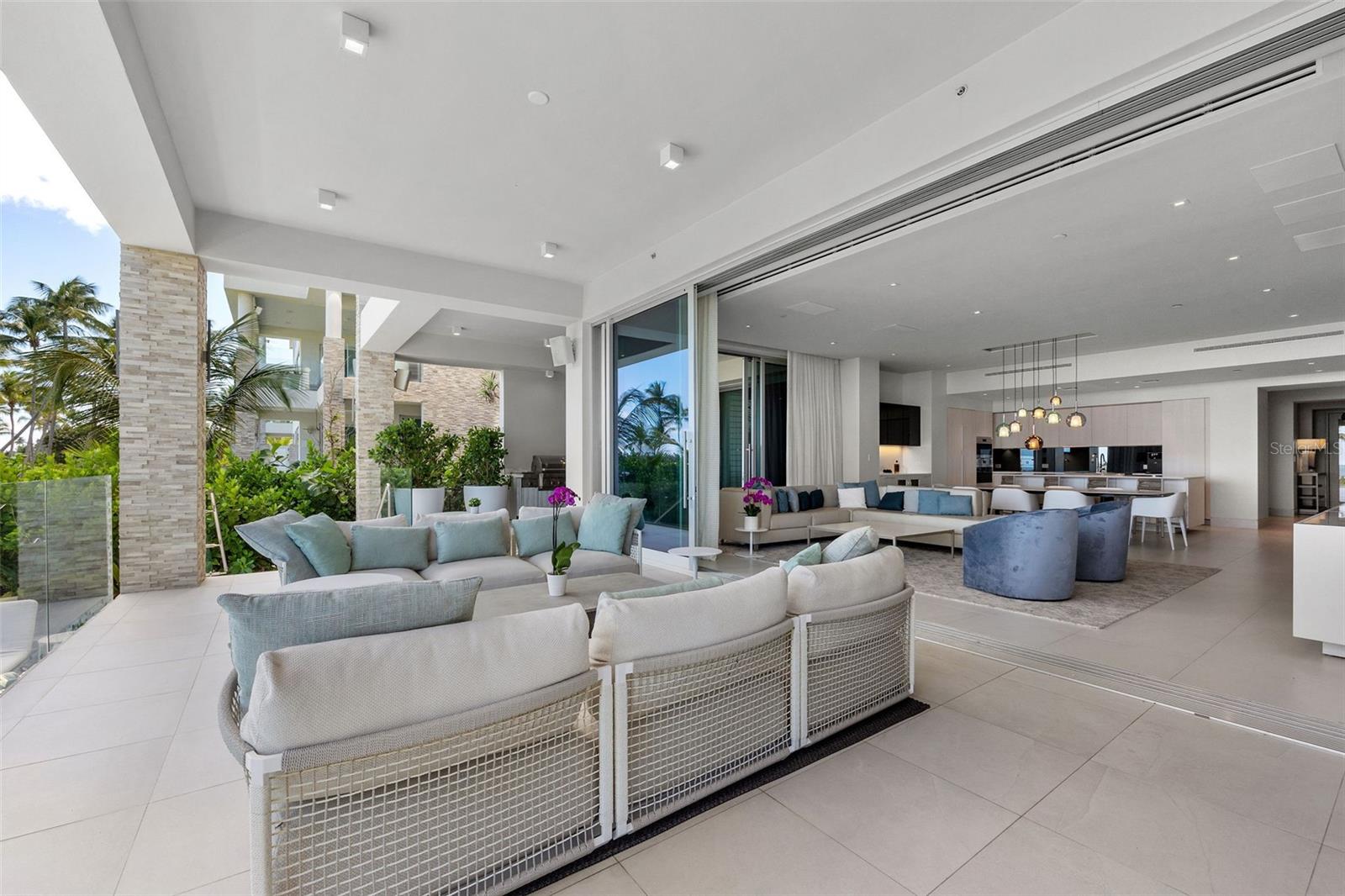 OCEAN DRIVE BAHIA BEACH - Residential