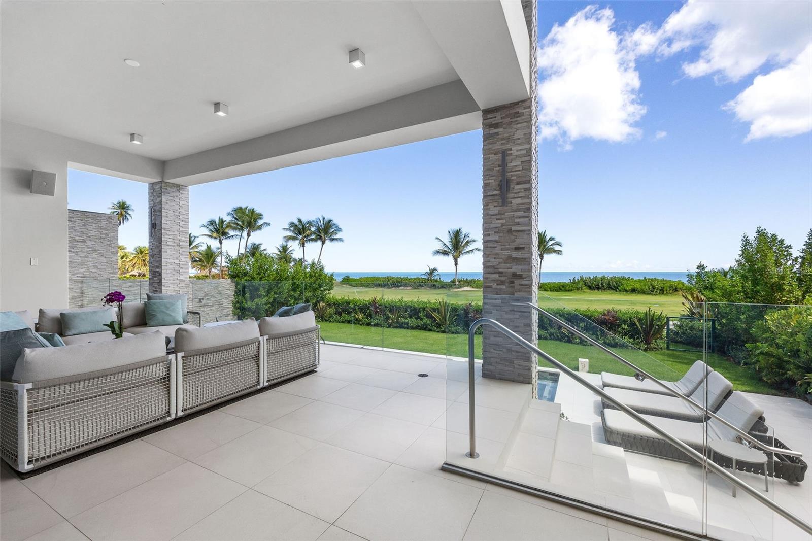 OCEAN DRIVE BAHIA BEACH - Residential