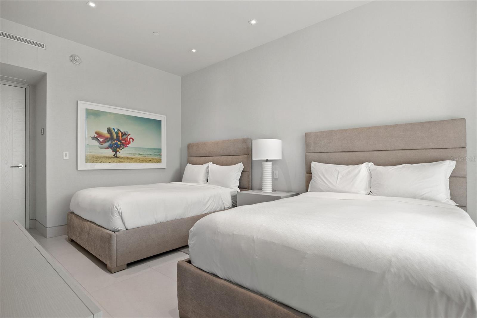 OCEAN DRIVE BAHIA BEACH - Residential