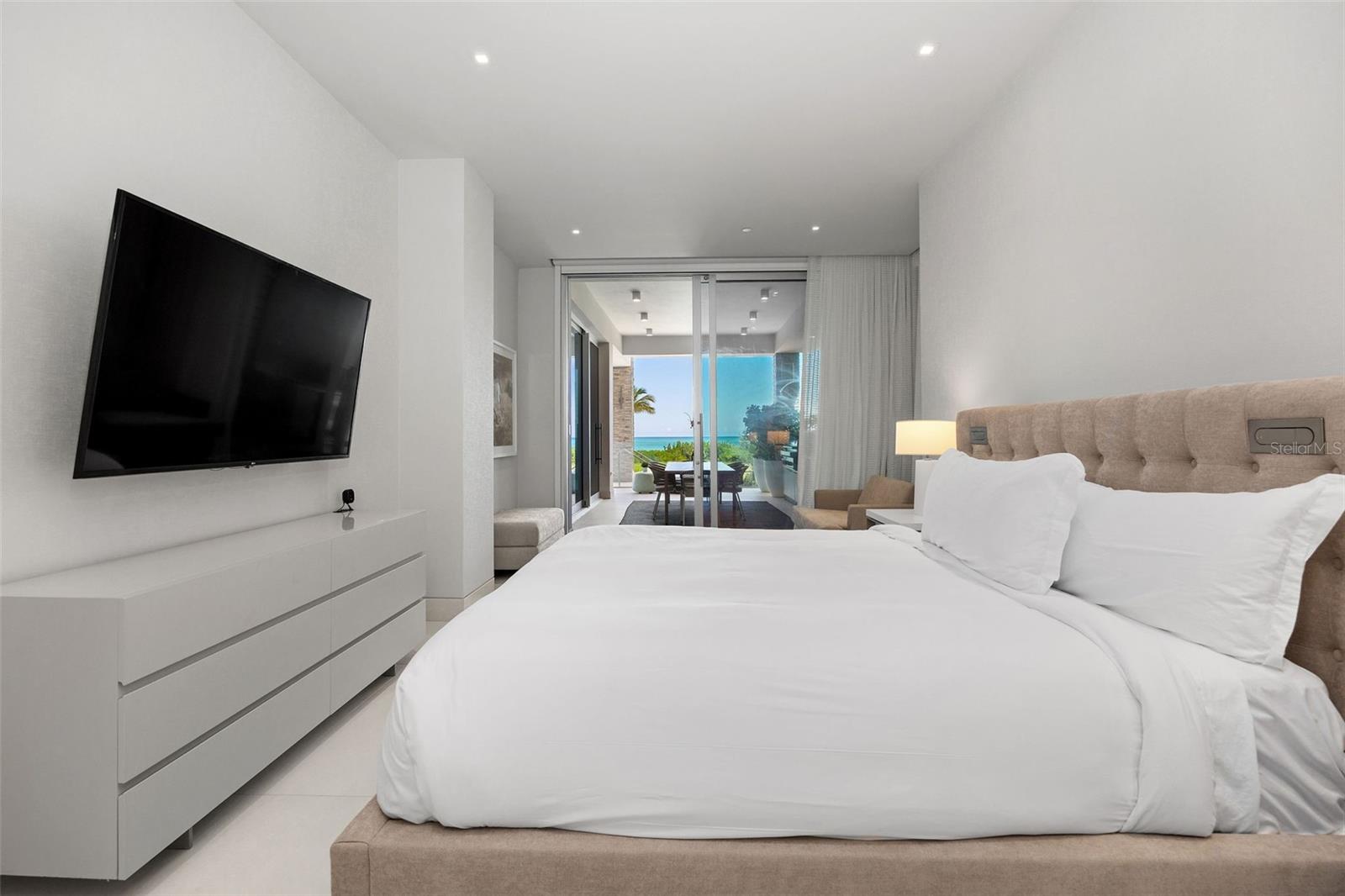 OCEAN DRIVE BAHIA BEACH - Residential