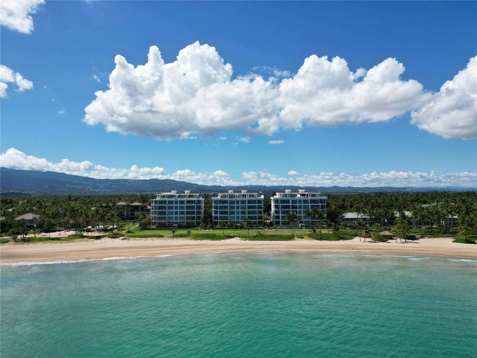 OCEAN DRIVE BAHIA BEACH - Residential